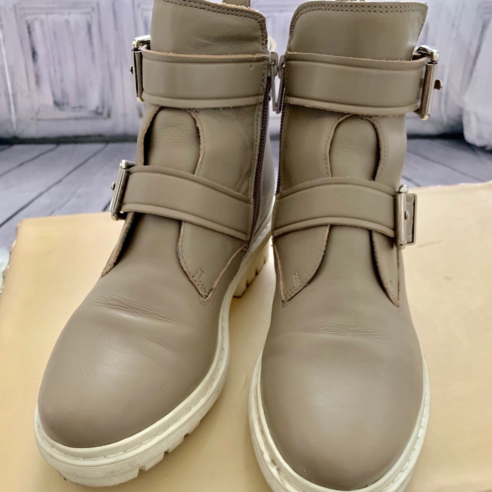 Aldo Ankle Boots - Picture 5 of 7